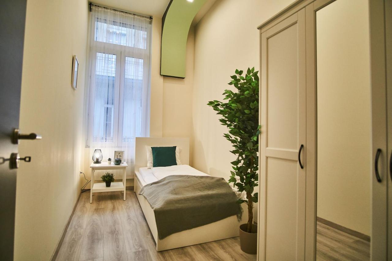 F4 Design Apartment- Budapest Eksteriør billede