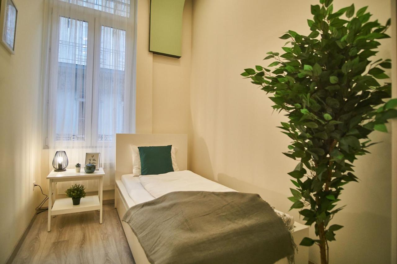 F4 Design Apartment- Budapest Eksteriør billede