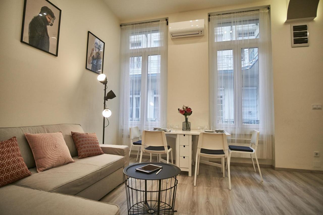 F4 Design Apartment- Budapest Eksteriør billede